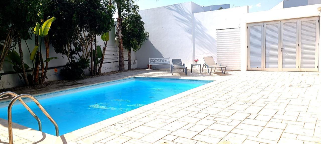 Colonial Villa 32 بيرفوليا المظهر الخارجي الصورة