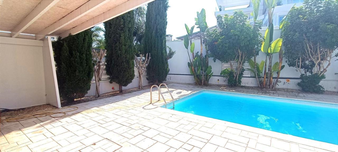 Colonial Villa 32 بيرفوليا المظهر الخارجي الصورة