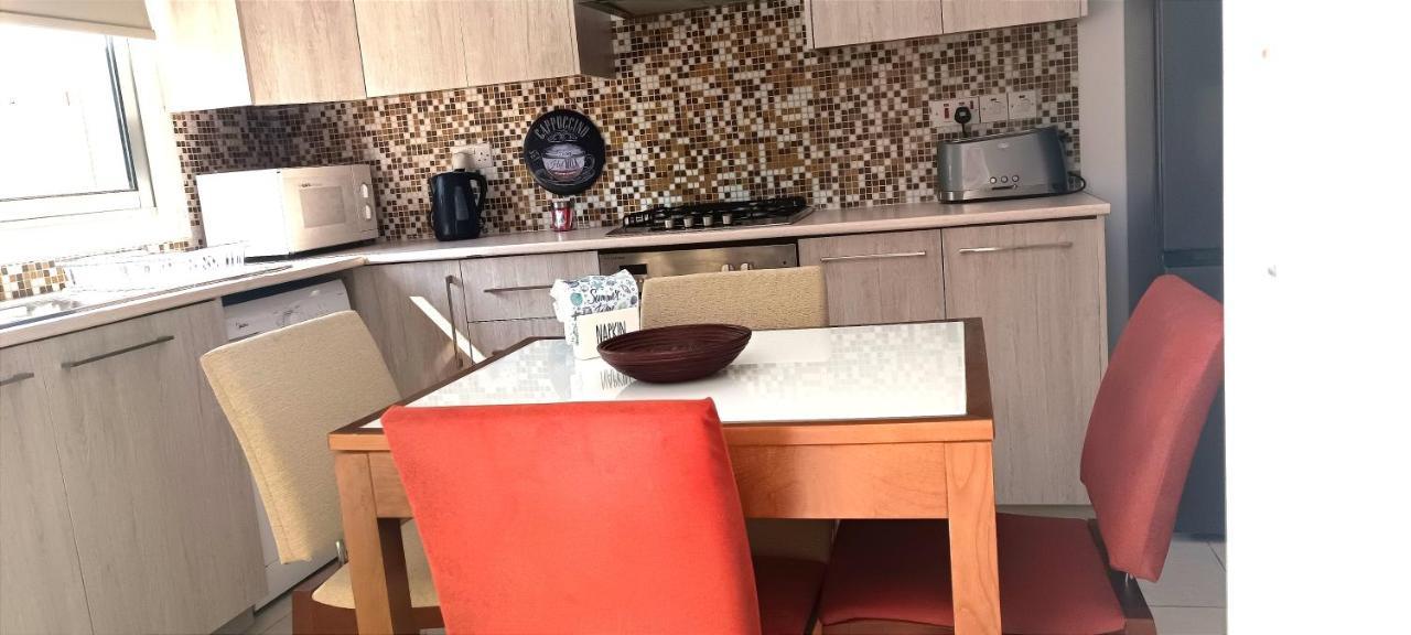 Colonial Villa 32 بيرفوليا المظهر الخارجي الصورة